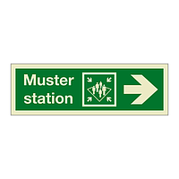 Muster station with right directional arrow 2019 (Marine Sign)